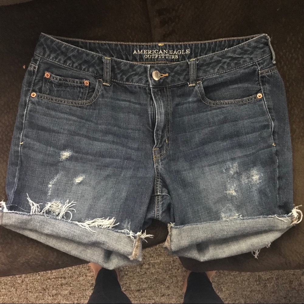 American Eagle boyfriend shorts